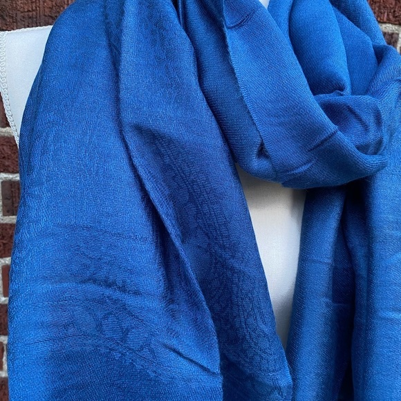 Blue Scarf Paisley Blue Scarf Wrap Shawl  Fringe Ladies Neck Stole 70”x 27” - Picture 6 of 12